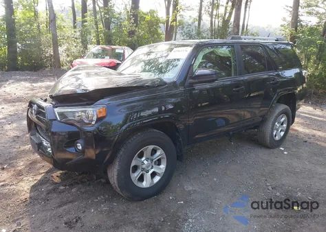 2021 Toyota 4Runner Sr5 from USA, damaged, VIN JTEMU5JR1M5872112